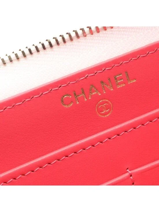 Chanel Round Wallet Quilted White Calf Long - Picture 4 of 7